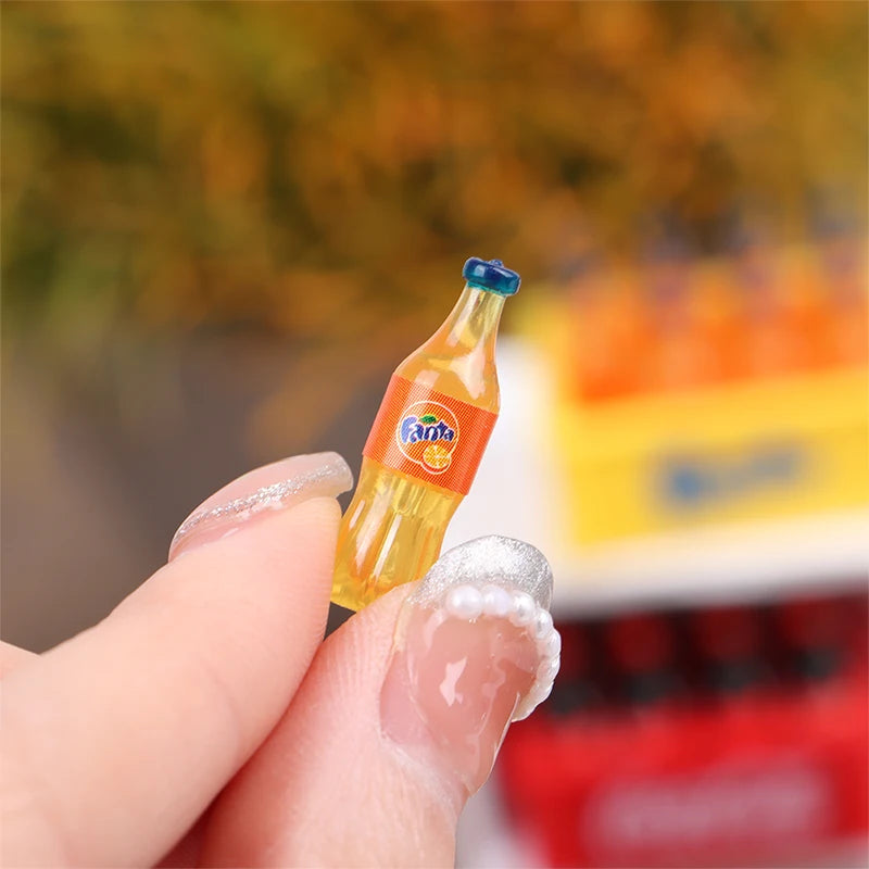 Funny Dollhouse Miniature Simulation Coke Bottle Drink Model Miniaturas Play Kitchen Mini Doll Food Toy