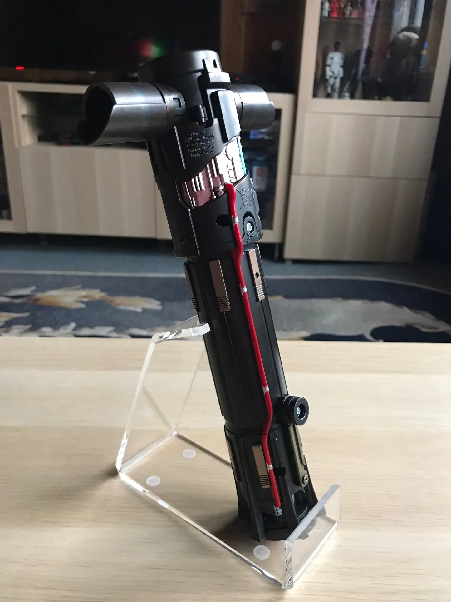 Universal Vertical Lightsaber Stand Acrylic Transparent Saber Display Bracket Metal Hilt Showcase Suitable for Most Laser sword