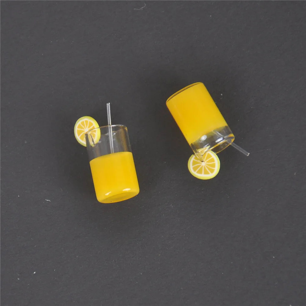 2pcs/lot Mini Resin Lemon Water Cup 1:12 Dollhouse Miniature Doll house Accessories Cups Toy Mini Decoration Gifts