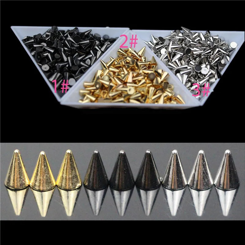 100pcs 3*3mm Arrow Rivet Decoration Nail Art Punk Spikes Stud Nail Art Tip Decoration Rivet Metallic DIY Nail Art Ornaments