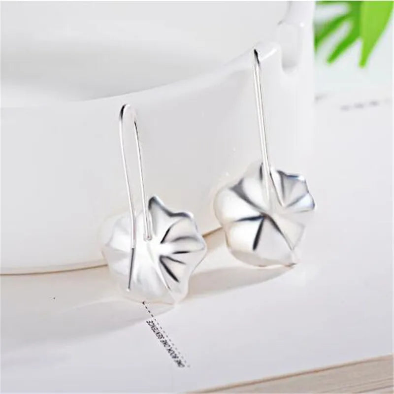 Temperament New Fashion Ethnic Style 925 Sterling Silver Jewelry Female Creative Lotus Pearl Fresh Flower Dangle Earrings  E054