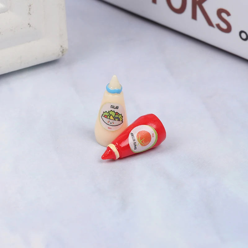 4pcs/set 1:12 Dollhouse Miniature Food Mini Ketchup Salad Dressing Imitation Toy Doll House Kitchen Supplies Model Accessories