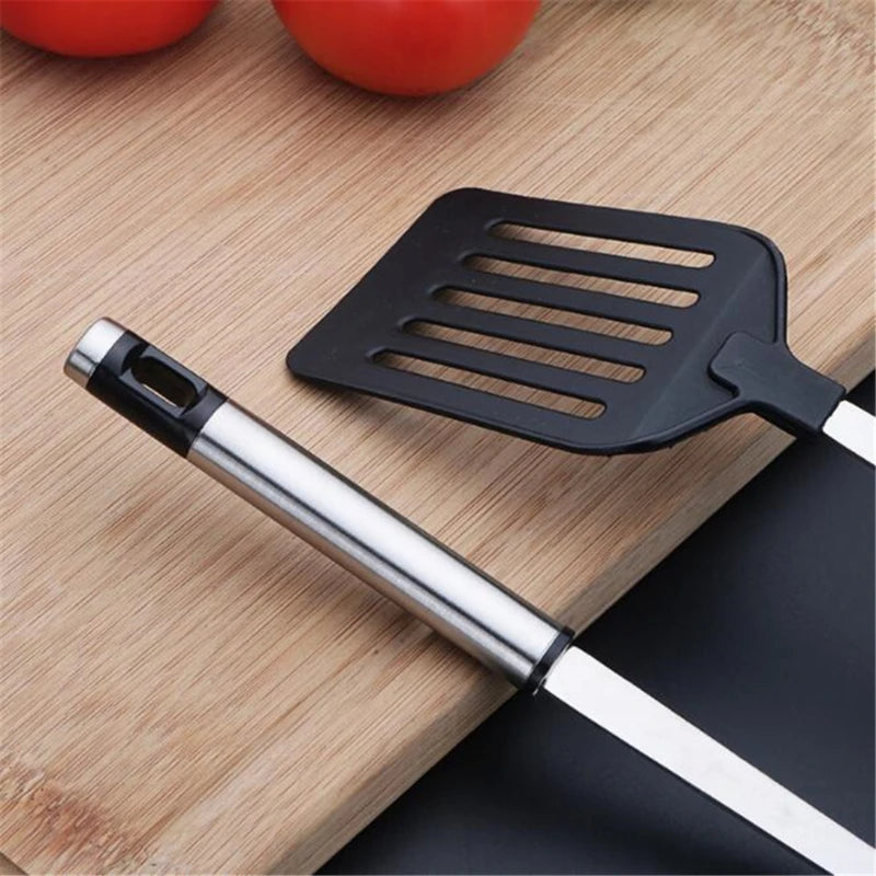 Stainless Steel Spatula Kitchen Tools Nylon Handle Spatula Fried Shovel Egg Fish Frying Pan Scoop Spatula Cooking Utensils