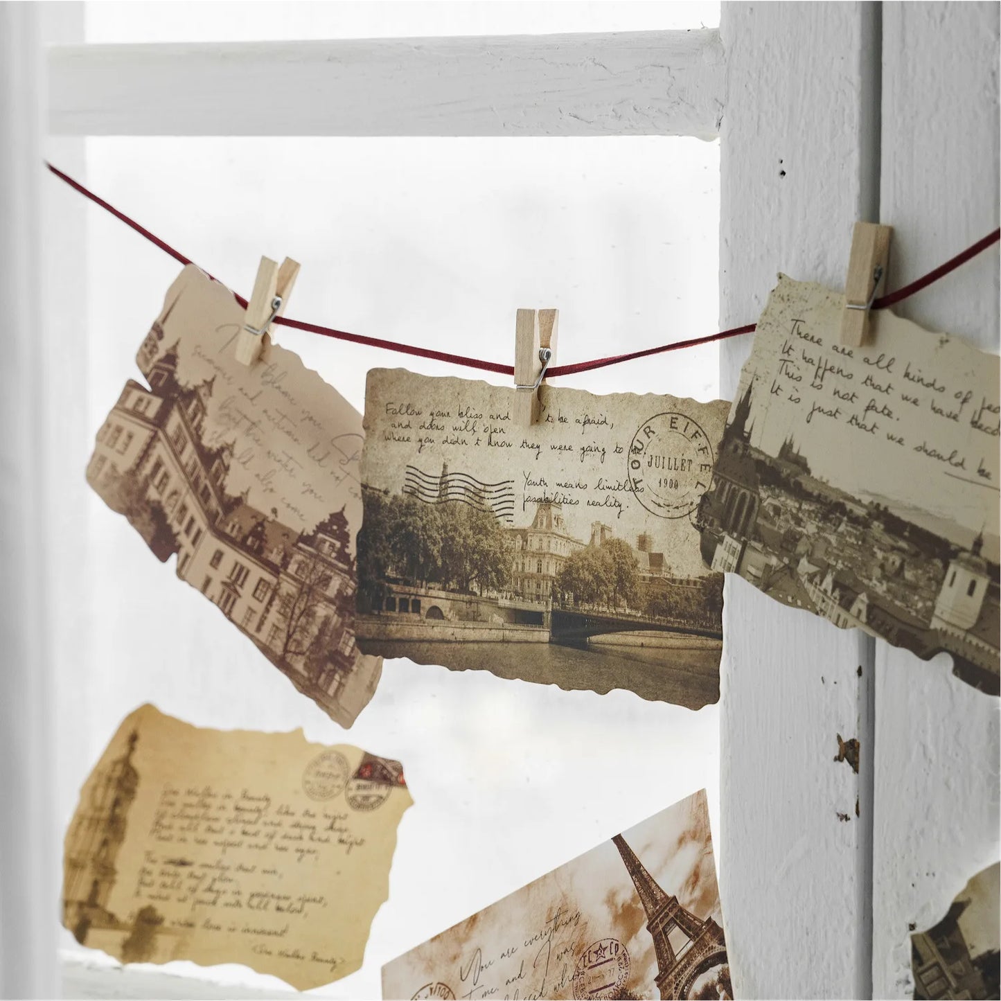 1Style 30Pcs/bag boxed postcard vintage architecture landscape English old newspaper handbook gift card